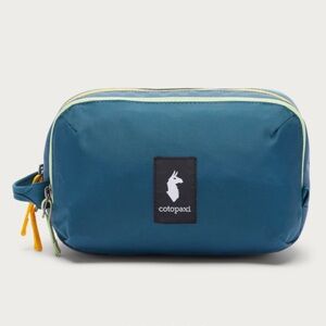 NWOT Cotopaxi Nido Accessory Bag - Cada Día